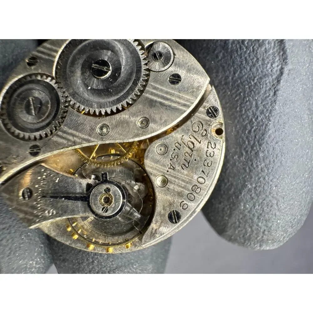 Vintage Elgin USA Pocket Watch Movement Gold Tone Dial 14.4MM For Parts/ Repair